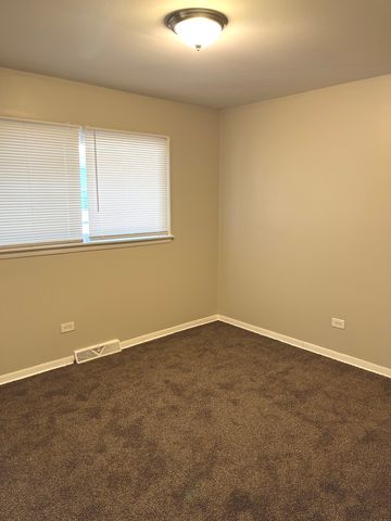 17120 University Avenue, South Holland, IL 60473
