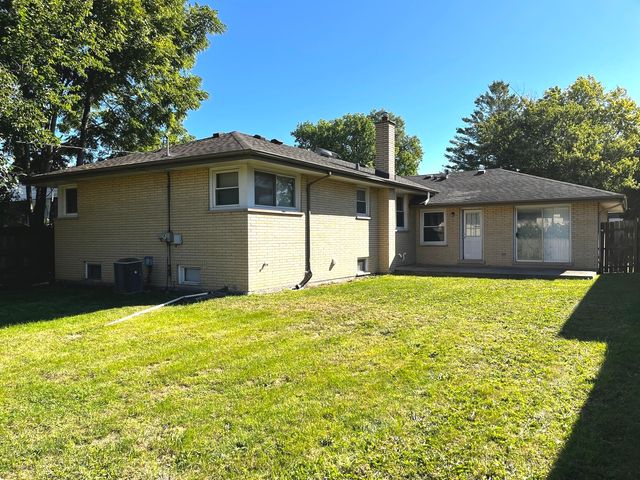 17120 University Avenue, South Holland, IL 60473