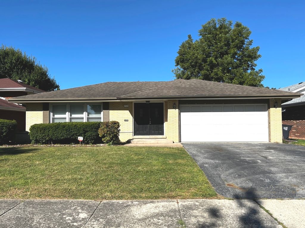 17120 University Avenue, South Holland, IL 60473