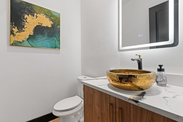 9818 Witham Street, Dallas, TX 75220