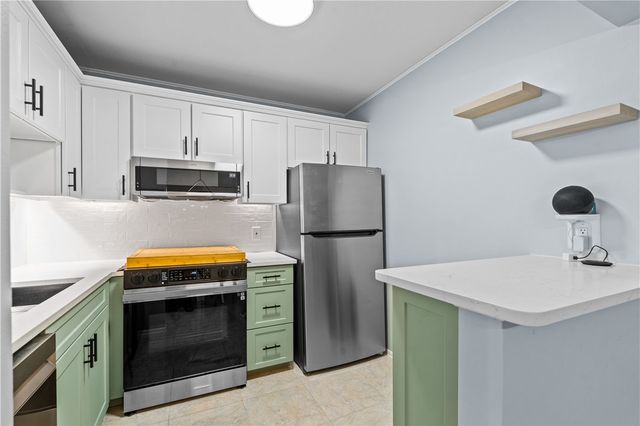 35 Vista Gardens Trail 204, Vero Beach, FL 32962