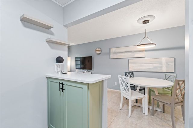 35 Vista Gardens Trail 204, Vero Beach, FL 32962