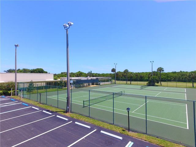 35 Vista Gardens Trail 204, Vero Beach, FL 32962