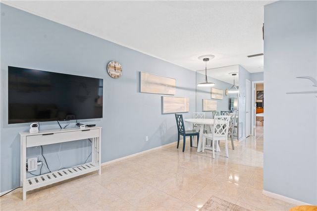 35 Vista Gardens Trail 204, Vero Beach, FL 32962