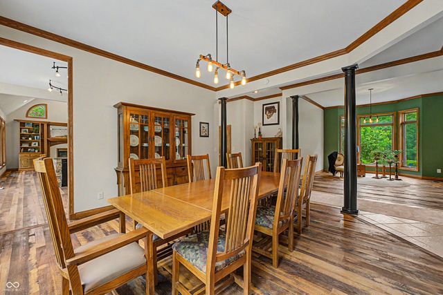12980 W Mount Healthy Road, Columbus, IN 47201