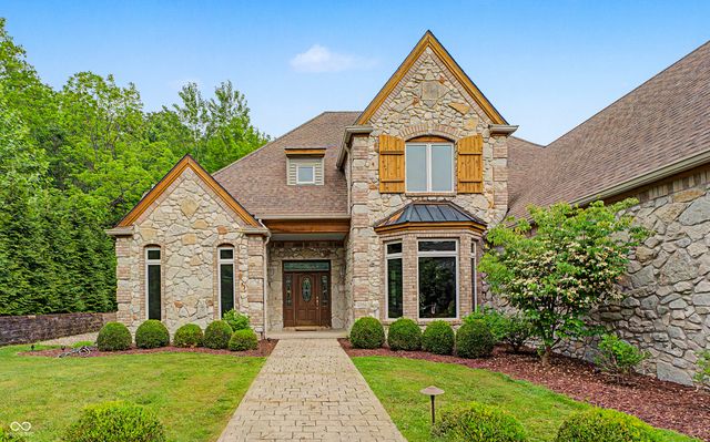 12980 W Mount Healthy Road, Columbus, IN 47201