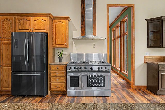 12980 W Mount Healthy Road, Columbus, IN 47201