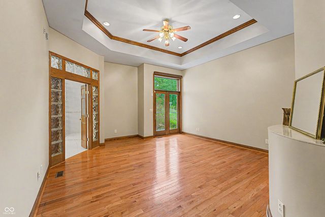 12980 W Mount Healthy Road, Columbus, IN 47201