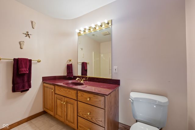12980 W Mount Healthy Road, Columbus, IN 47201