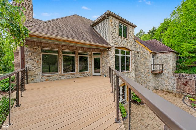 12980 W Mount Healthy Road, Columbus, IN 47201