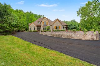 12980 W Mount Healthy Road, Columbus, IN 47201
