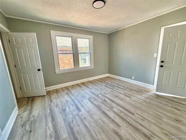 3031 Glendale Street, Detroit, MI 48238