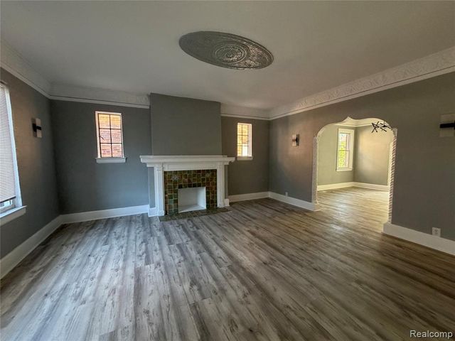 3031 Glendale Street, Detroit, MI 48238