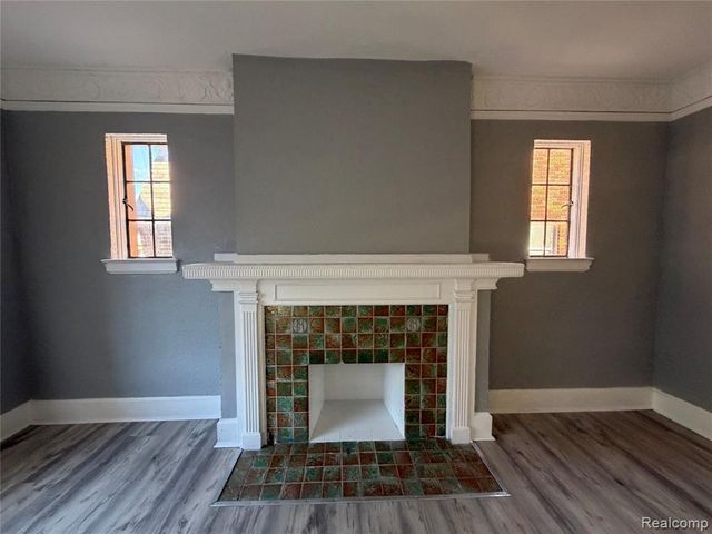 3031 Glendale Street, Detroit, MI 48238