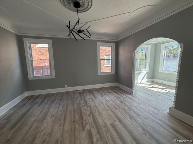 3031 Glendale Street, Detroit, MI 48238