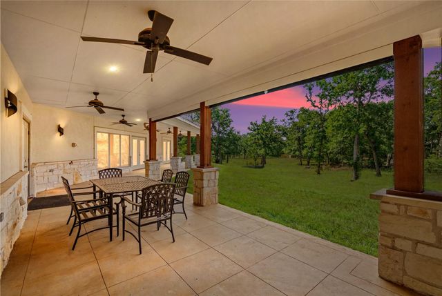 145 State Loop 92, La Grange, TX 78945