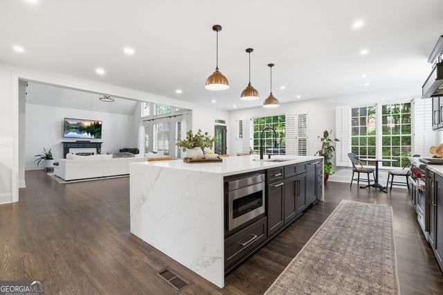 725 Rose Creek Circle, Johns Creek, GA 30097