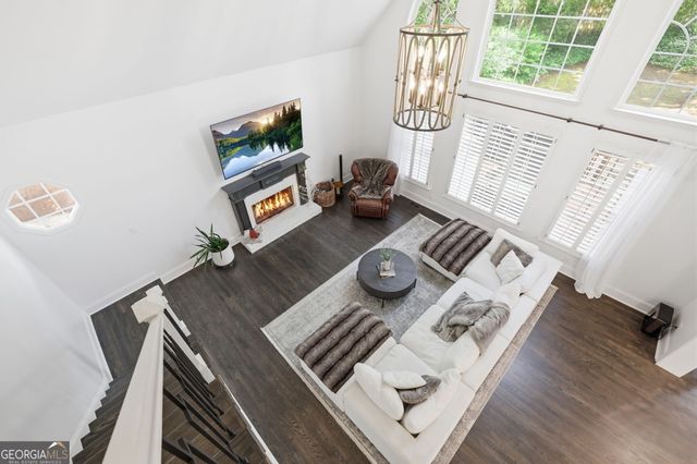 725 Rose Creek Circle, Johns Creek, GA 30097