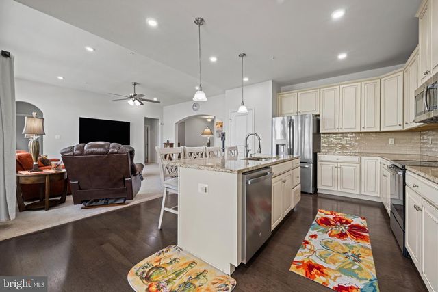 272 MEADOW CREEK DR, Westminster, MD 21158