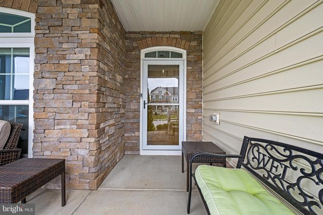 272 MEADOW CREEK DR, Westminster, MD 21158