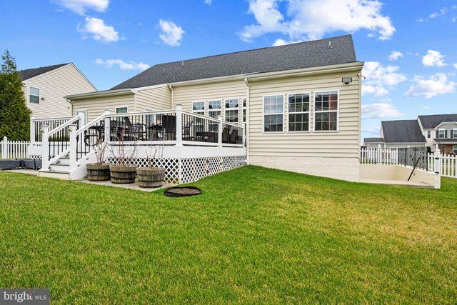 272 MEADOW CREEK DR, Westminster, MD 21158