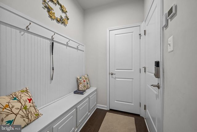 272 MEADOW CREEK DR, Westminster, MD 21158