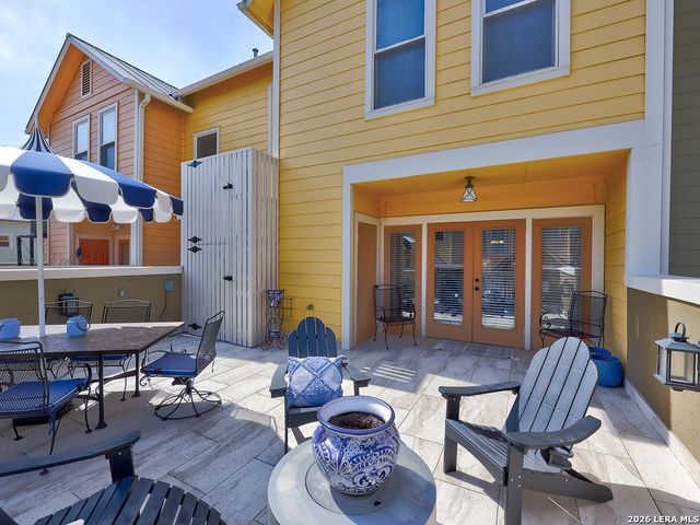 400 E Guenther St Unit 2202, San Antonio, TX 78210