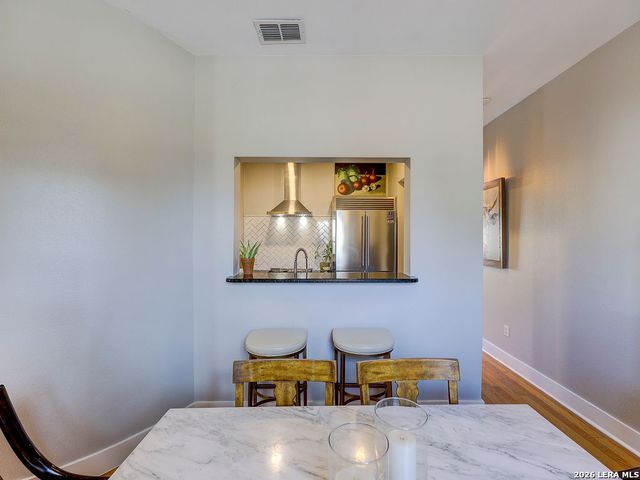 400 E Guenther St Unit 2202, San Antonio, TX 78210