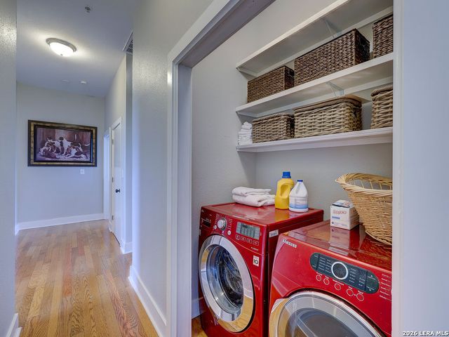 400 E Guenther St Unit 2202, San Antonio, TX 78210