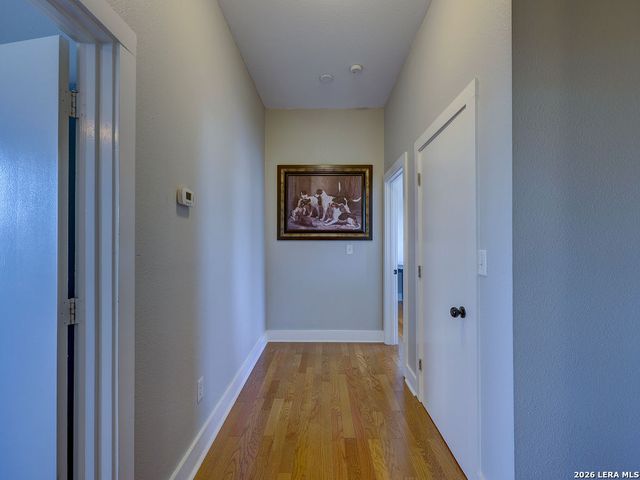 400 E Guenther St Unit 2202, San Antonio, TX 78210