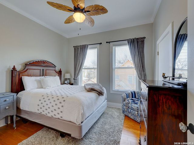 400 E Guenther St Unit 2202, San Antonio, TX 78210