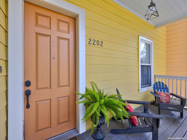 400 E Guenther St Unit 2202, San Antonio, TX 78210