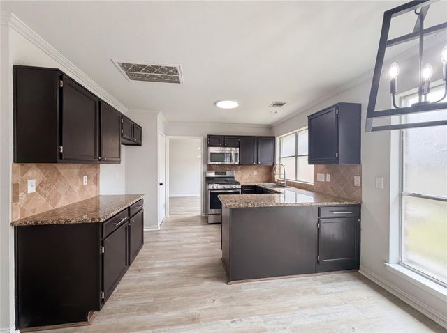 4012 Cedarwood Drive, Pearland, TX 77584