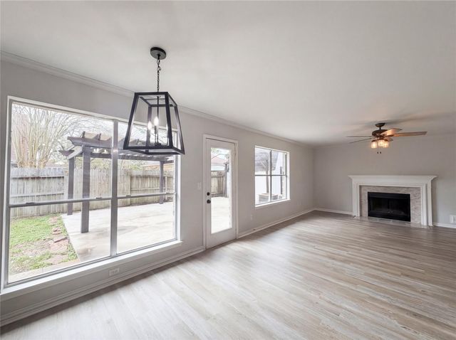 4012 Cedarwood Drive, Pearland, TX 77584