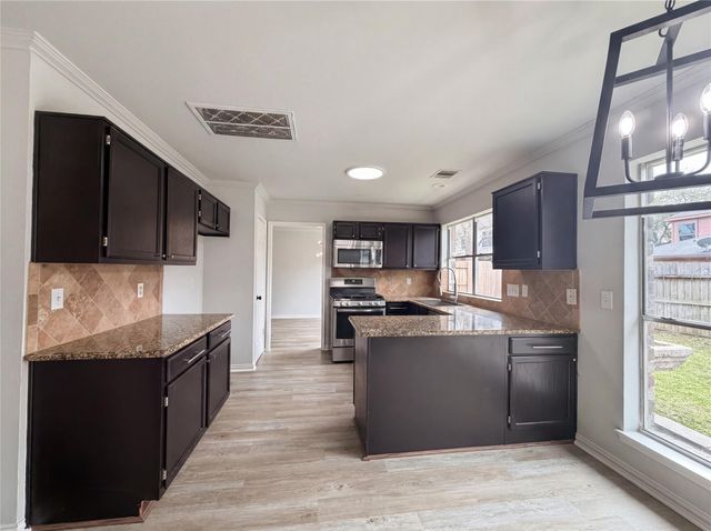 4012 Cedarwood Drive, Pearland, TX 77584