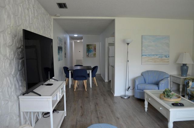 1115 Hernando Street A, Fort Pierce, FL 34949