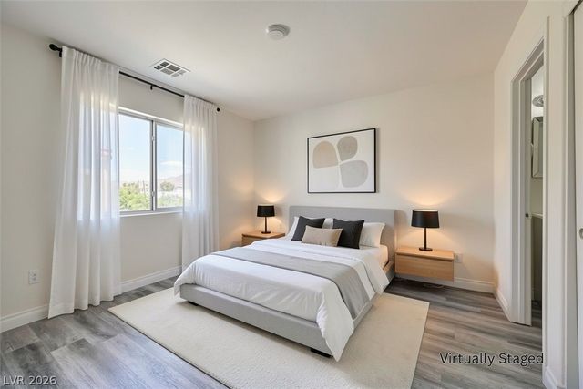 4004 Emerald Wood Street, Las Vegas, NV 89115