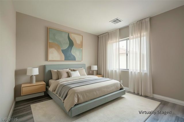 4004 Emerald Wood Street, Las Vegas, NV 89115