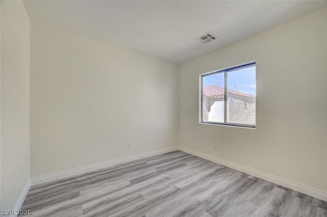 4004 Emerald Wood Street, Las Vegas, NV 89115