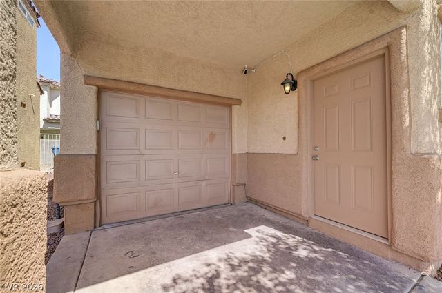 4004 Emerald Wood Street, Las Vegas, NV 89115