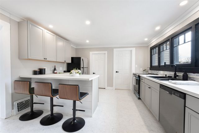 301 W Michigan, Augusta, MI 49012