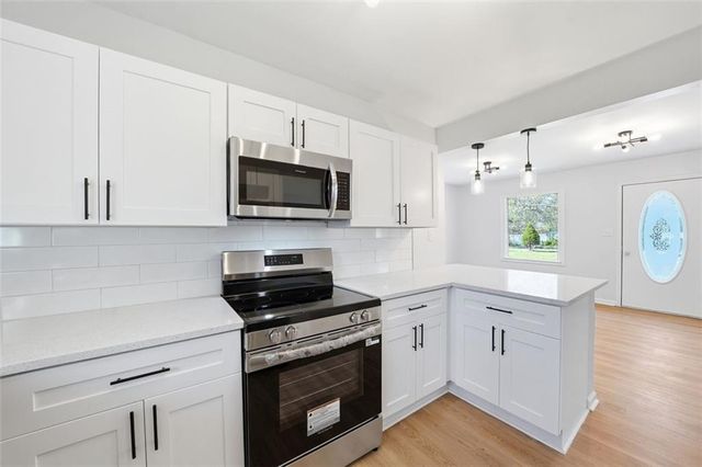 306 Dink Lane SE, Marietta, GA 30060
