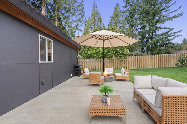 5526 114th Ave NE, Kirkland, WA 98033