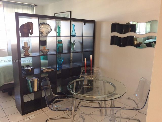 100 Lincoln Road 1637, Miami Beach, FL 33139