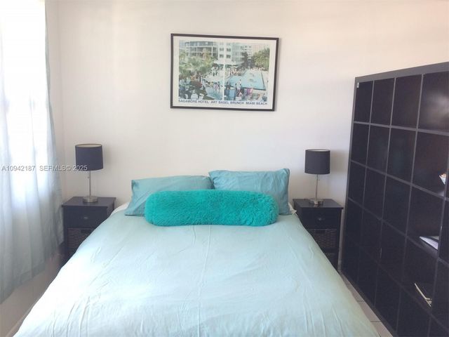 100 Lincoln Road 1637, Miami Beach, FL 33139