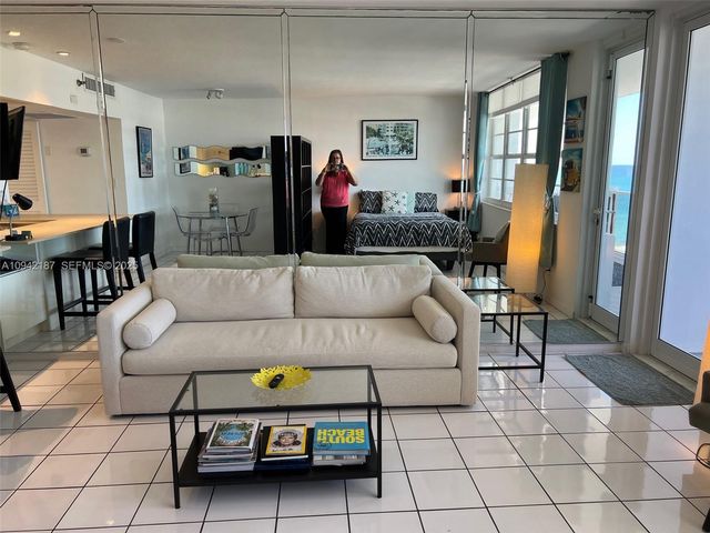 100 Lincoln Road 1637, Miami Beach, FL 33139