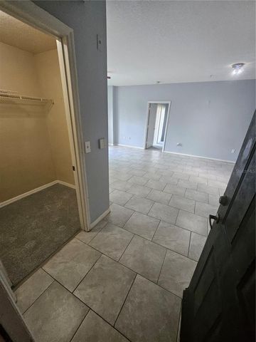 5512 METROWEST BOULEVARD 12-109, Orlando, FL 32811