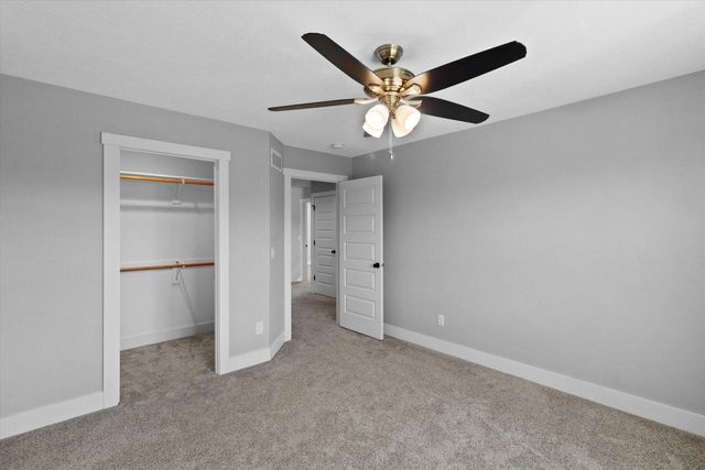 S53W26764 Gemstone COURT, Waukesha, WI 53189