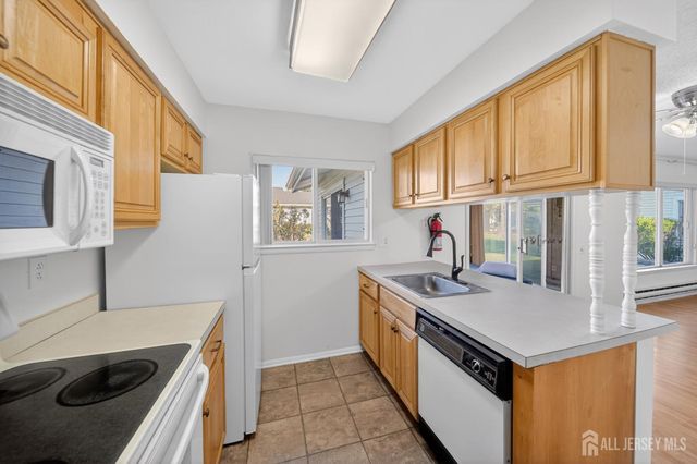 487-A Grandin Road, Monroe, NJ 08831