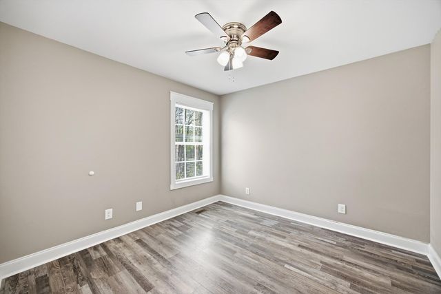 134 Buster Ln, Rocky Face, GA 30740